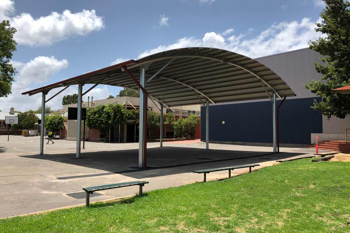 outdoor learning area built by Weathersafe Shades at Highgate Primary School South Australia